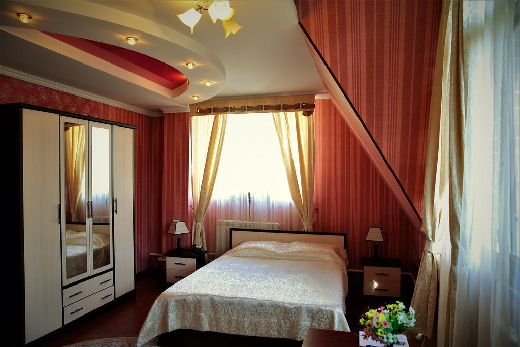 Bishkek Villa Hotel Exterior photo